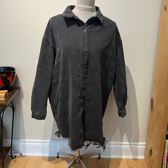 Missguided Dresses & Skirts - MissGuided Oversized Denim Dress